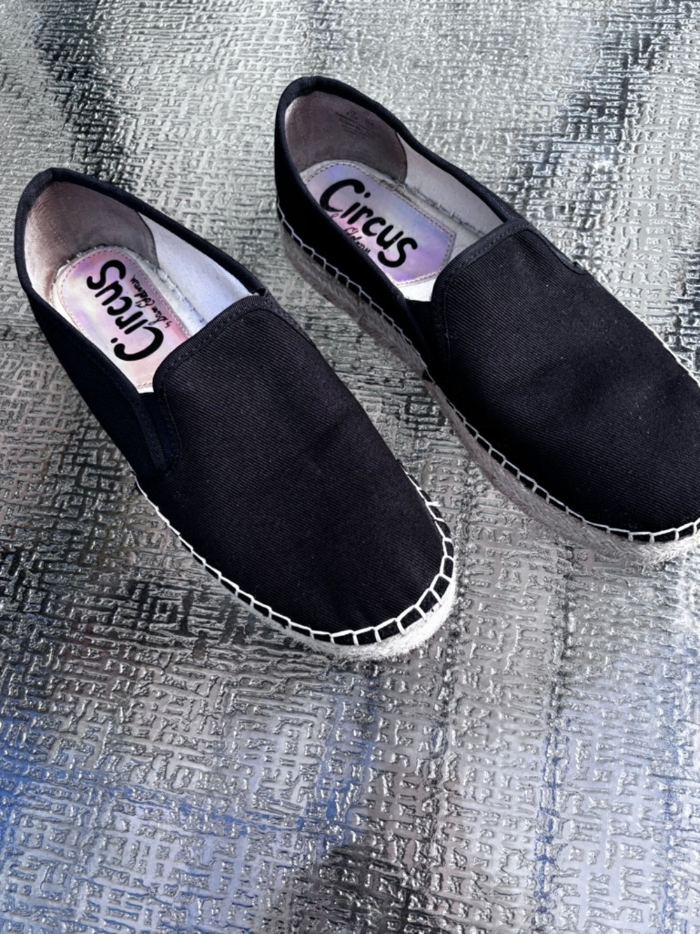 Women’s circus by Sam Edelman black espadrilles slip on platform shoes 8.5 - Picture 3 of 7